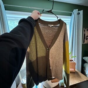 Beach lunch lounge sweater, the best fall sweater.